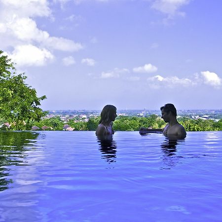 Jimbaran Cliffs Private Pool Hotel & Spa Exterior foto